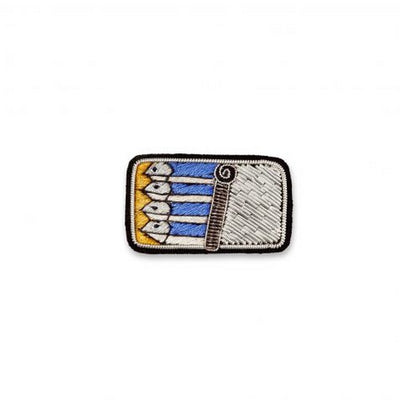 MACON & LESQUOY - Grande broche brodée à la main - boîte de sardines - accessoire original