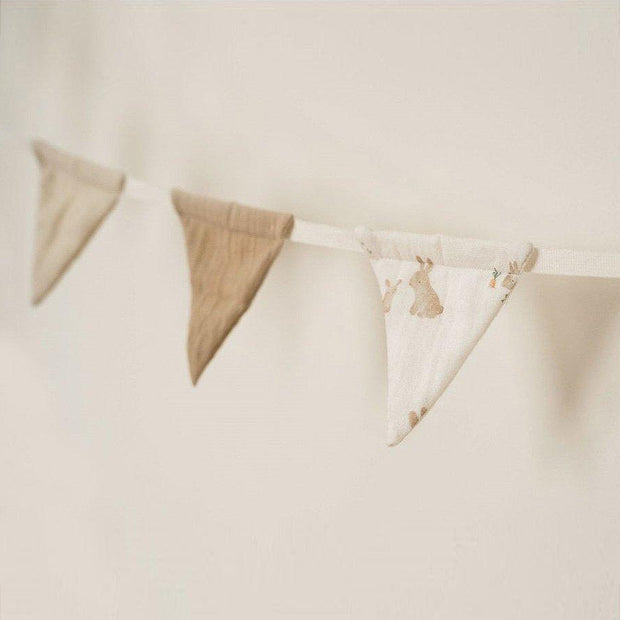 Guirlande petits drapeaux gris et blanc - Little Dutch