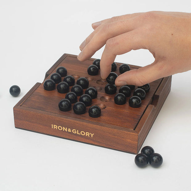 Solitaire Deluxe Game Board - Iron & Glory