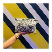 Pochette Lili Motif Léopard Greige - Rose In April