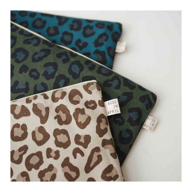Pochette Lili Léopard Olive - Rose in April