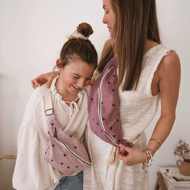 Sac Banane Motif Coeur Lila - Rose In April