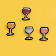 Broche Brodée Verre de Vin Rosé - Macon et Lesquoy