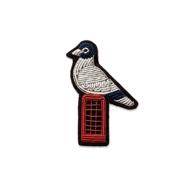 Broche brodée - Pigeon & Phone - Macon Lesquoy
