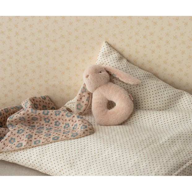 Coffret hochet lapin - rose poudre - Maileg