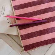 Pochette Lili Rayé Bordeaux/ Flamingo - Rose in April