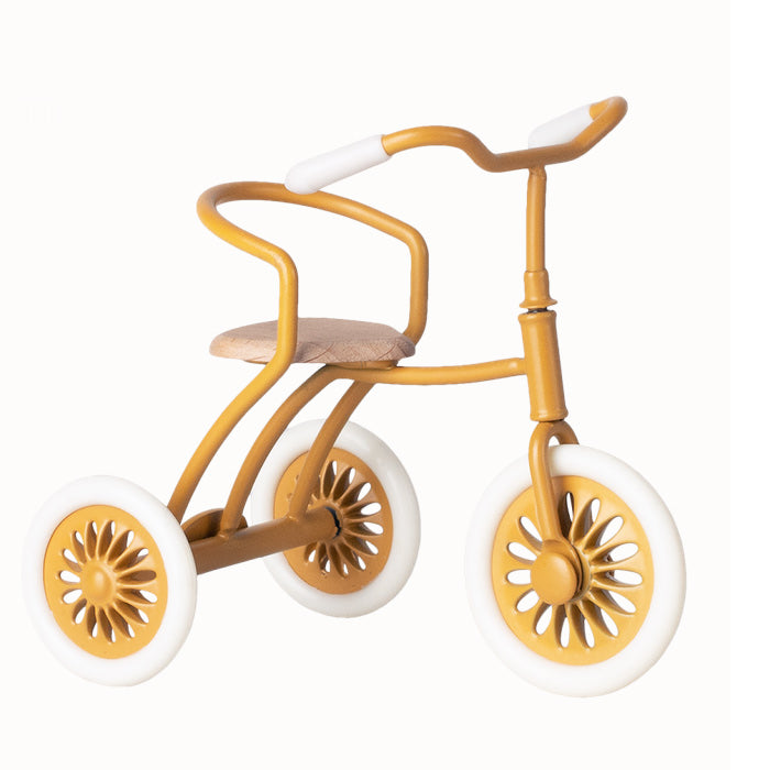 Abri à tricycle et souris - Ocher