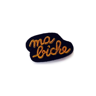 Broche brodée - ma biche