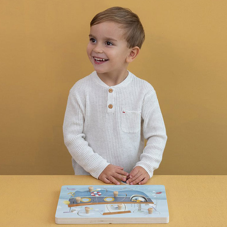 Puzzle Sonore en Bois Sailors Bay - Little Dutch