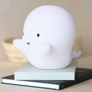 A Little Lovely Company - veilleuse fantôme blanche - adorable décoration lumineuse pour enfant