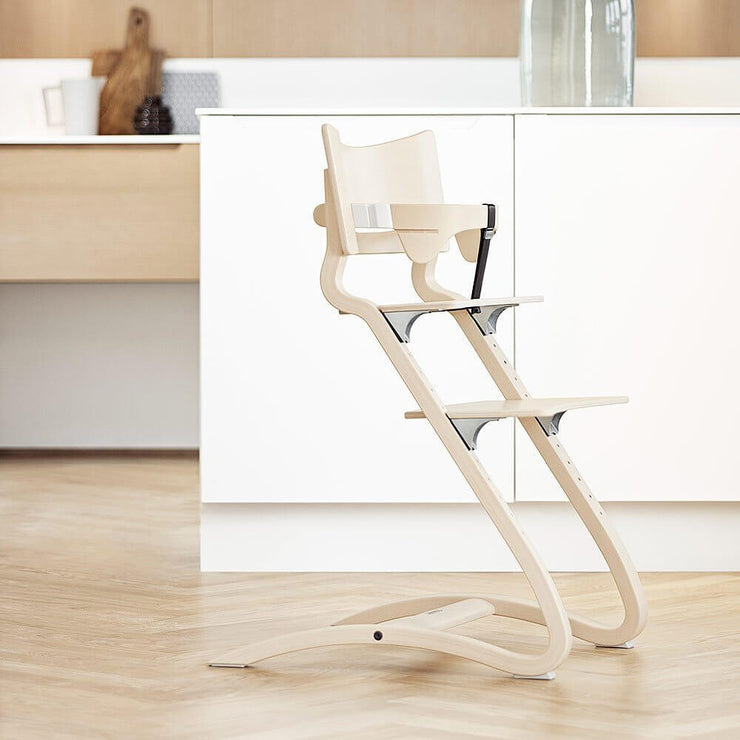 LEANDER - Chaise haute évolutive bois clair - Ambiance