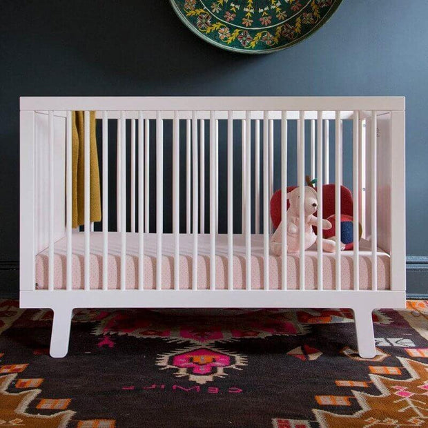 Oeuf NYC - Lit bébé Sparrow coloris bouleau
