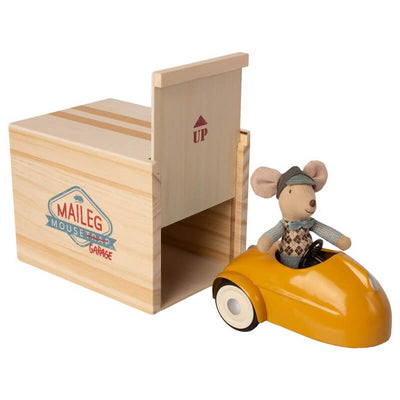 MAILEG - ensemble vintage poupée Grand frère souris, voiture & garage en bois - jaune